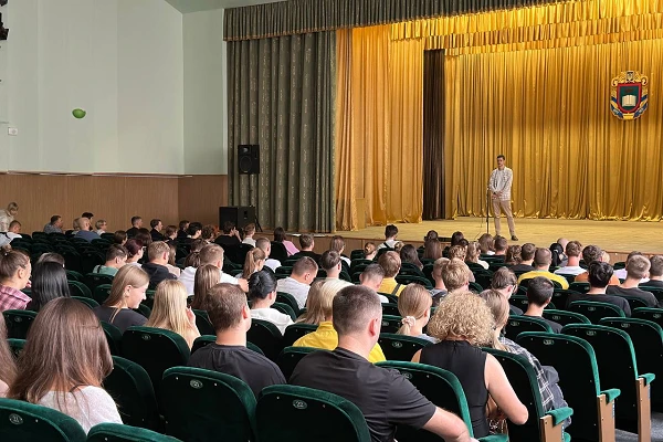 У ЦНТУ відбулася спільна кураторська година для першокурсників