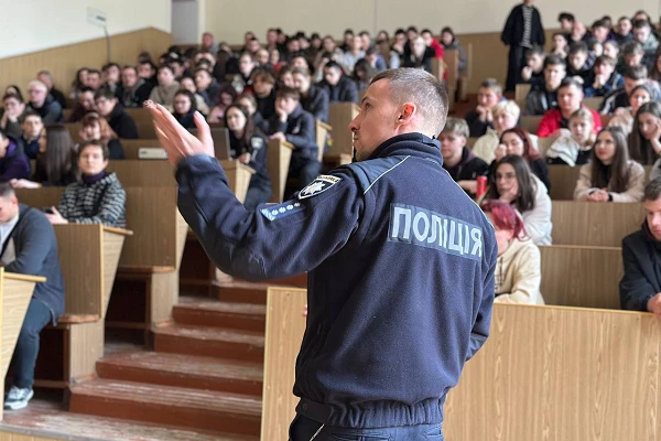 У ЦНТУ відбулася зустріч із патрульною поліцією