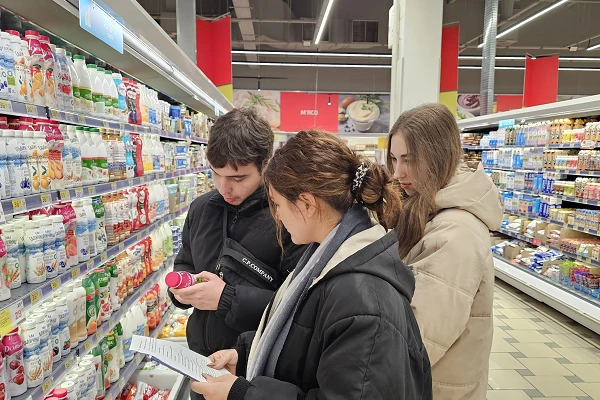 Студенти-маркетологи ЦНТУ долучилися до громадської ініціативи з контролю якості продуктів у торгових мережах