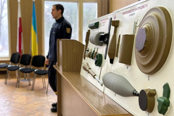 ДСНС провели заняття з безпеки в ЦНТУ